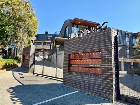 3 Bedroom Apartment in Lynnwood