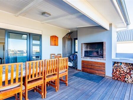 4 Bedroom House in Onrus