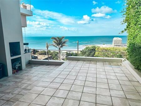 3 Bedroom Apartment in Signal Hill
