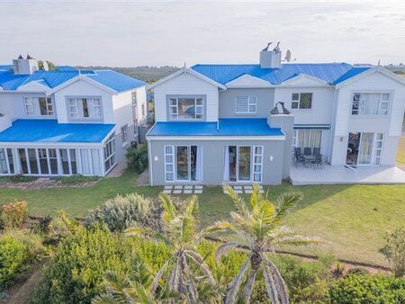 2 Bedroom House in Pinnacle Point Golf Estate