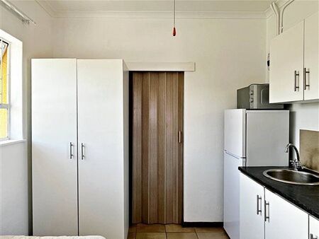 Studio apartment in Panorama