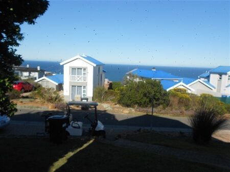 2 Bedroom House in Pinnacle Point Golf Estate