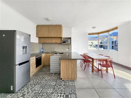 3 Bedroom Apartment in Claremont Upper