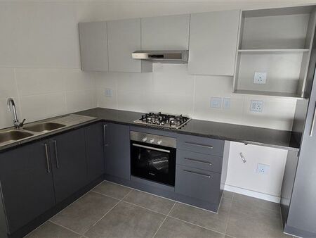 2 Bedroom Apartment in Burgundy Estate