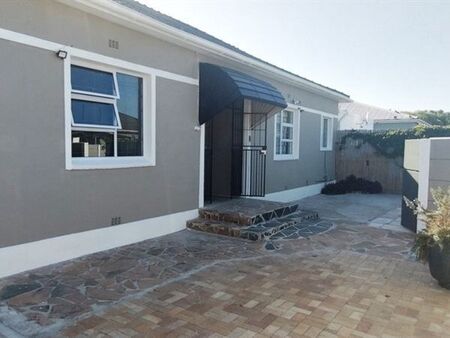 2.5 Bedroom House in Townsend Estate