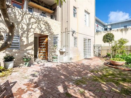 2 Bedroom Apartment in Green Point
