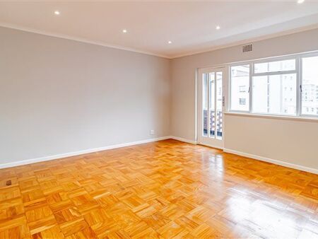 2 Bedroom Apartment in Sea Point