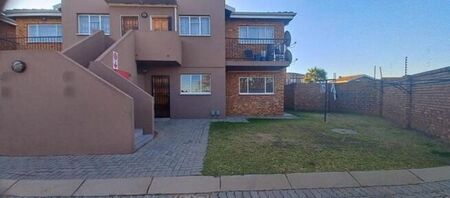 2 Bedroom apartment rented in Dalpark, Brakpan