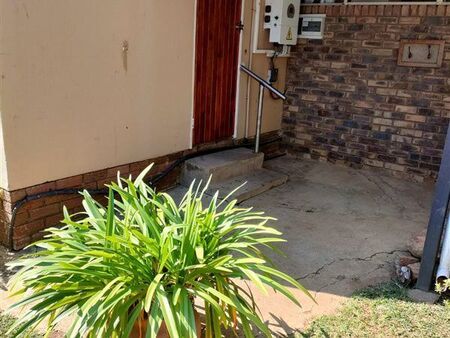 1 Bedroom Flat in Sinoville