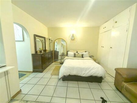 1 Bedroom Apartment in Fontainebleau