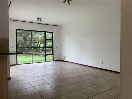 2 Bedroom Apartment in Jackal Creek Golf Estate