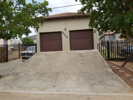3 Bedroom House in Cosmo City