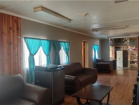 4 Bedroom House in Southfork