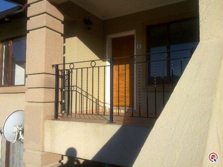 2 Bedroom Simplex in Meredale