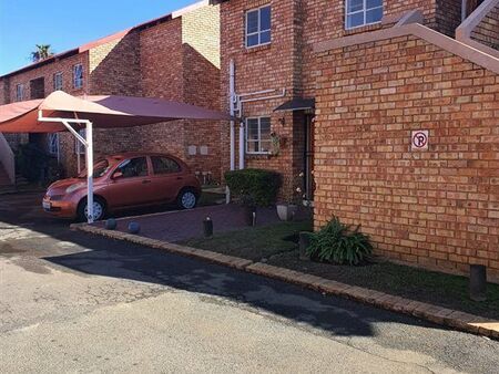 2 Bedroom Townhouse in Liefde en Vrede