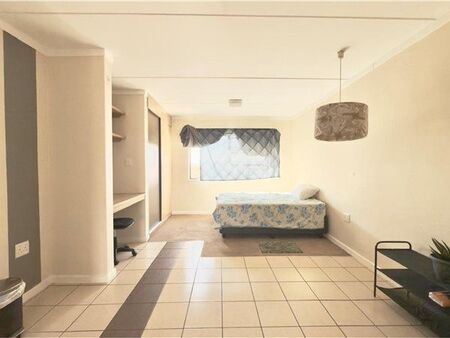 Studio Apartment in Broadacres