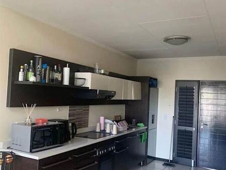 2 Bedroom Apartment in Fourways