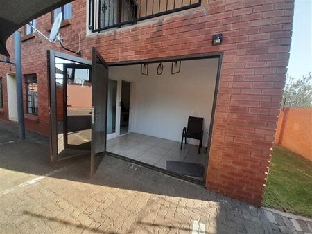 2 Bedroom Apartment in Heidelberg Central