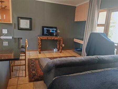 1 Bedroom Townhouse in Bedfordview