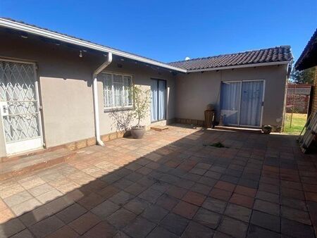 4 Bedroom House in New State Area