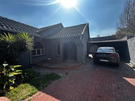 3 Bedroom House in Parkrand