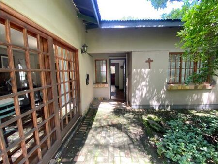 2 Bedroom House in Lyttelton Manor