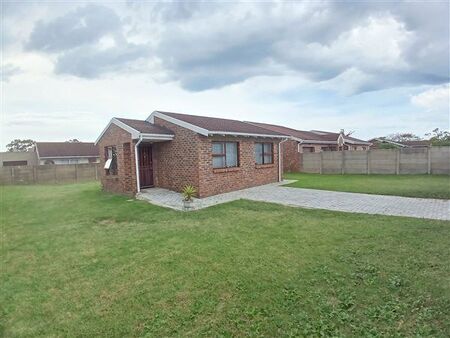 2 Bedroom House in Greenshields Park