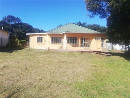 4 Bedroom House in Sea Park
