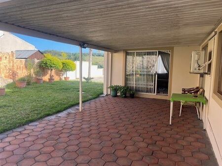3 Bedroom House in Sunningdale