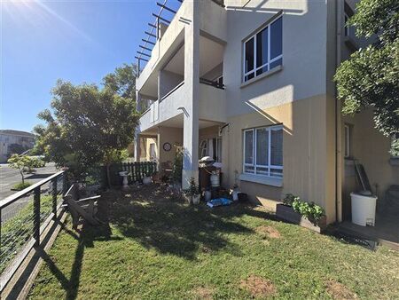 2 Bedroom Apartment in Sheffield Beach