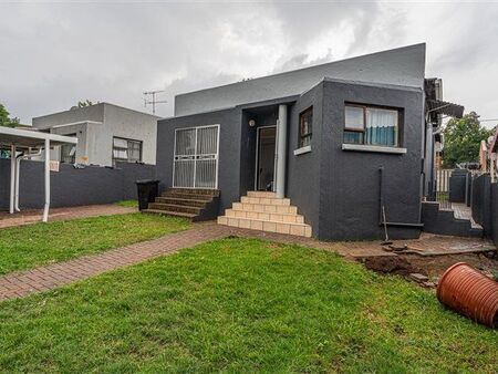 2 Bedroom House in Grobler Park