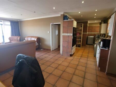 2 Bedroom Apartment in La Montagne