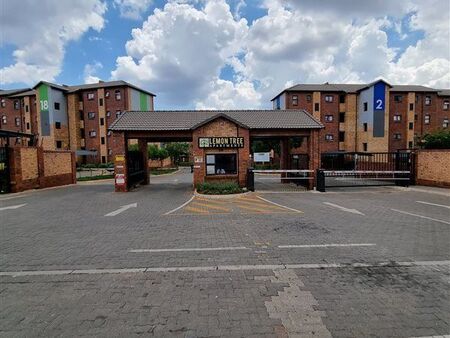 2 Bedroom Apartment in La Montagne