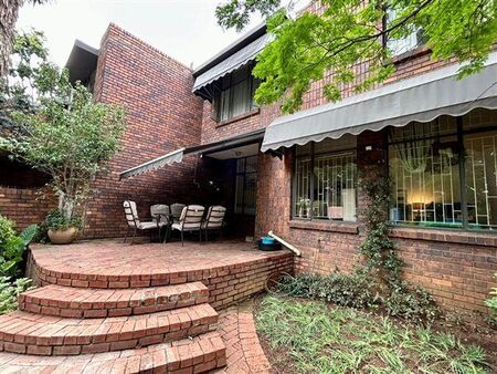 3 Bedroom Townhouse in Hazelwood