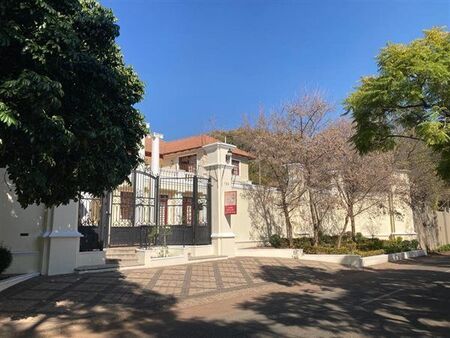 2 Bedroom Apartment in Waterkloof