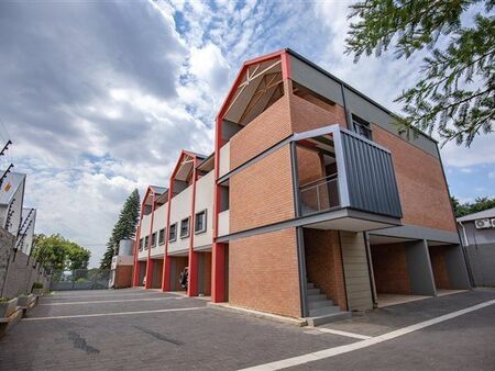 2 Bedroom Apartment in Menlo Park