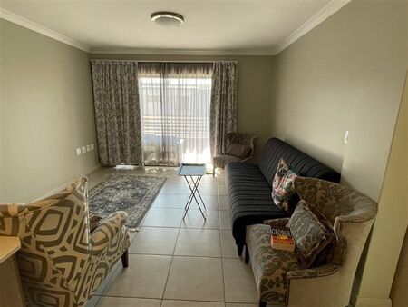 1 Bedroom Apartment in Waterkloof Ridge