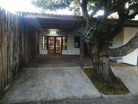 3 Bedroom House in Mossel Bay Central