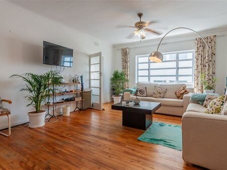2 Bedroom Apartment in Tamboerskloof