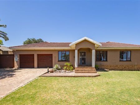 3 Bedroom House in Kenridge