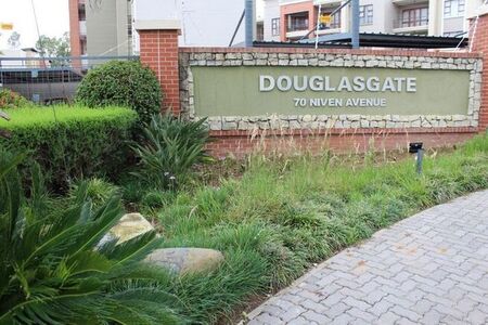 1 Bedroom apartment to rent in Douglasdale, Sandton