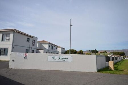 2 Bedroom apartment to rent in Twin Palms, Strand