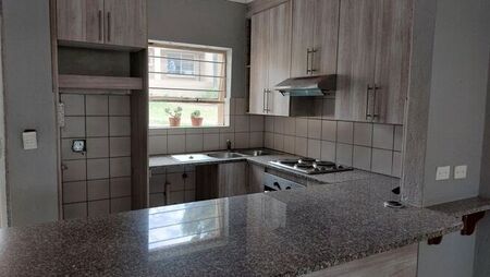 2 Bedroom apartment to rent in Kenmare, Krugersdorp