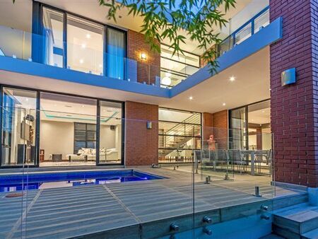 4 Bedroom House in Oaklands