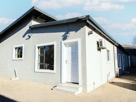 1 Bedroom Simplex in Randpark Ridge
