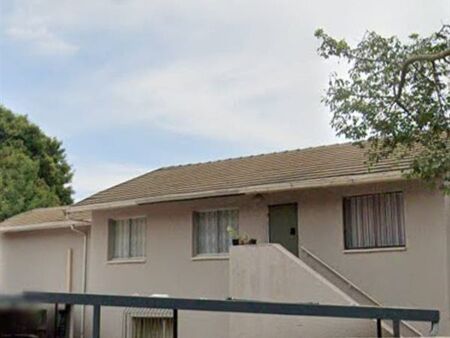 5 Bedroom Flat in Fairland