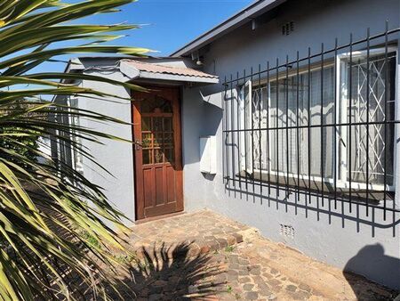 3 Bedroom House in Greymont
