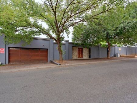 4 Bedroom House in Sharonlea
