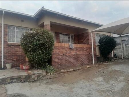 3 Bedroom House in West Turffontein