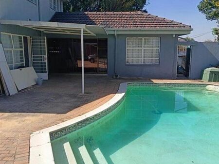 1 Bedroom Apartment in Cyrildene